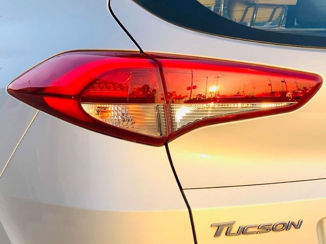 Used Hyundai Tucson [2016-2020] 2WD AT GLS Diesel in Surat