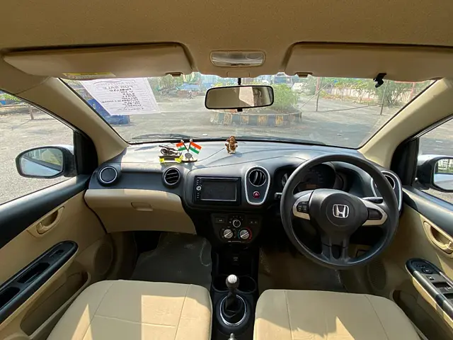 Used Honda Mobilio V Petrol in Mumbai