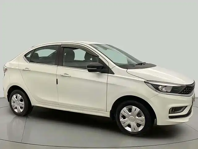 Used 2022 Tata Tigor in Delhi