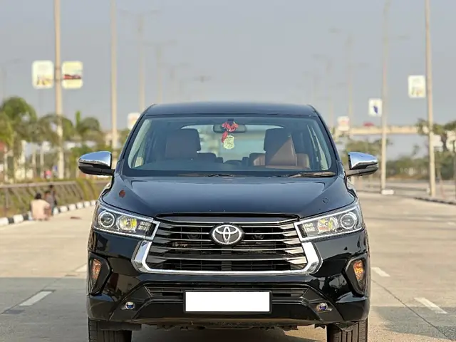 Used 2022 Toyota Innova Crysta in Surat