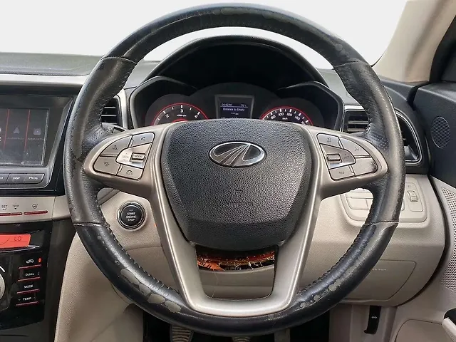 Used Mahindra XUV300 [2019-2024] W8 (O) 1.5 Diesel [2020] in Hyderabad