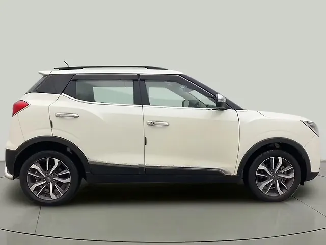 Used Mahindra XUV300 [2019-2024] W8 (O) 1.5 Diesel [2020] in Hyderabad