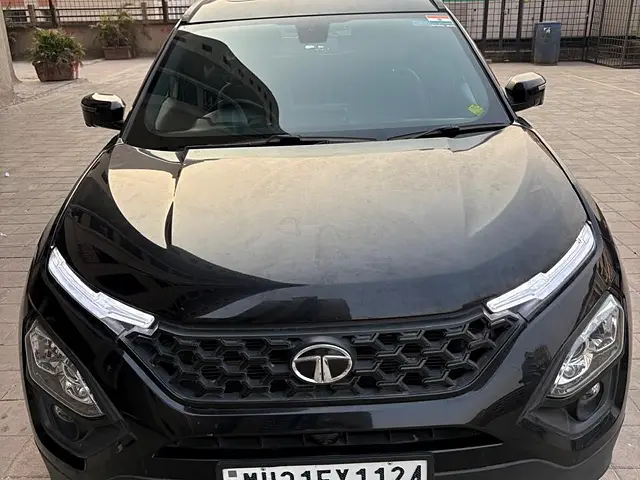 Used 2023 Tata Safari in Thane