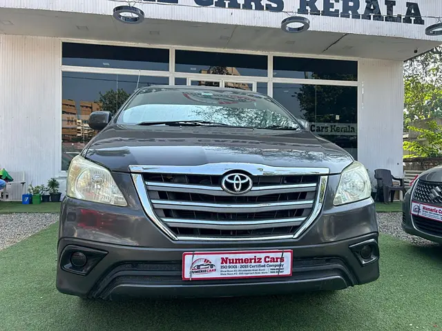 Used 2014 Toyota Innova in Kochi