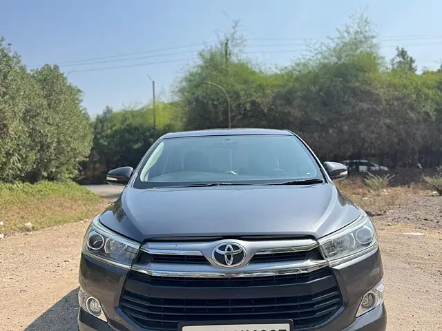 Used 2016 Toyota Innova Crysta in Pune