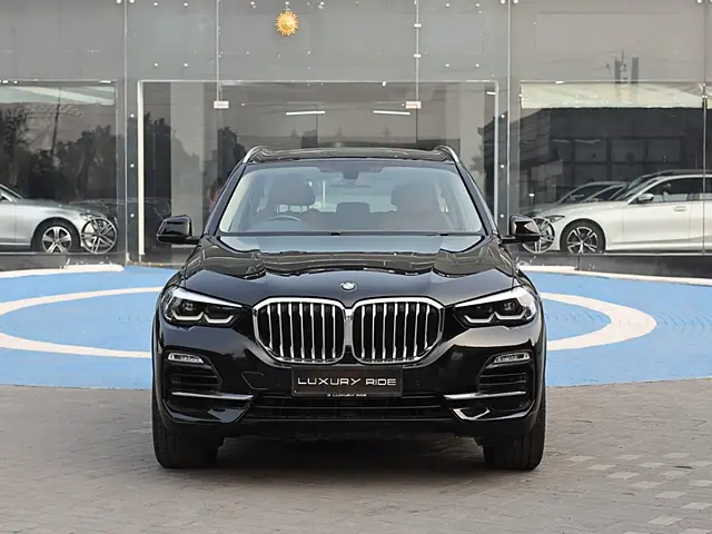 Used 2019 BMW X5 in Delhi