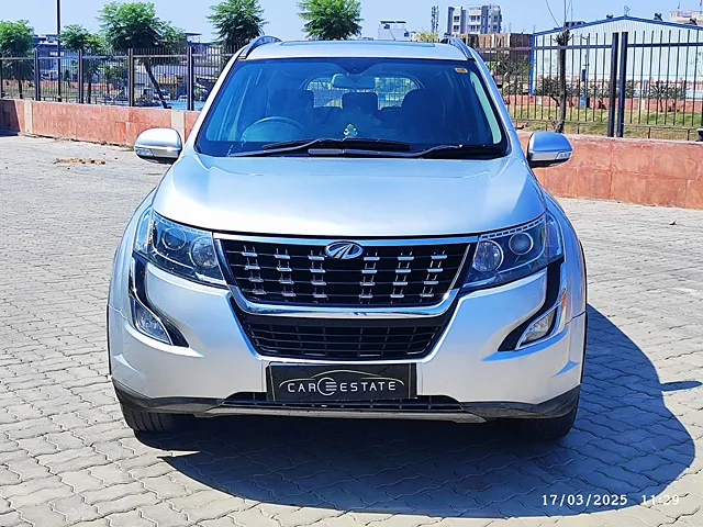 Used 2018 Mahindra XUV500 in Jaipur