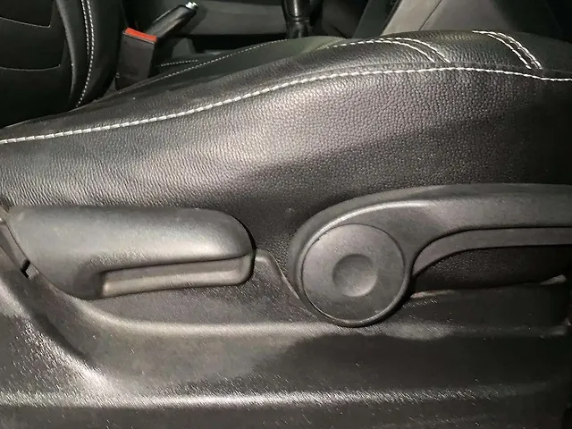 Used Maruti Suzuki Vitara Brezza [2016-2020] ZDi in Chandigarh