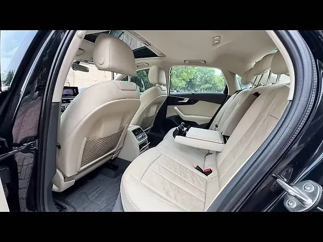 Used Audi A4 [2016-2020] 35 TDI Technology in Lucknow