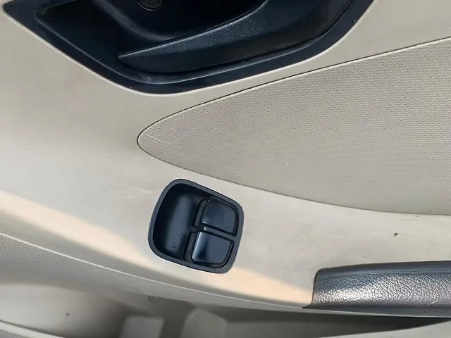 Used Hyundai Eon 1.0 Kappa Magna + [2014-2016] in Navi Mumbai