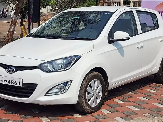 Used Hyundai i20 [2008-2010] Sportz 1.4 CRDI 6 Speed (O) in Sangli