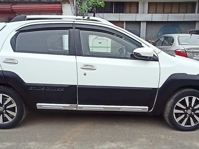 Used Toyota Etios Cross 1.4 VD in Kanpur