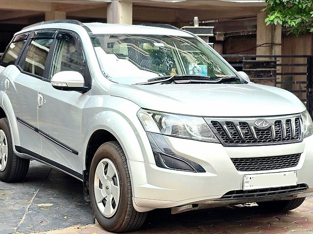 Used Mahindra XUV500 [2015-2018] W4 in Kolkata