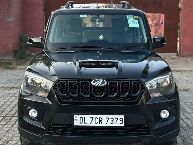 Used 2020 Mahindra Scorpio in Delhi