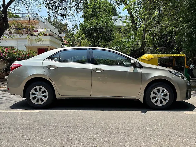 Used Toyota Corolla Altis [2011-2014] J Diesel in Bangalore