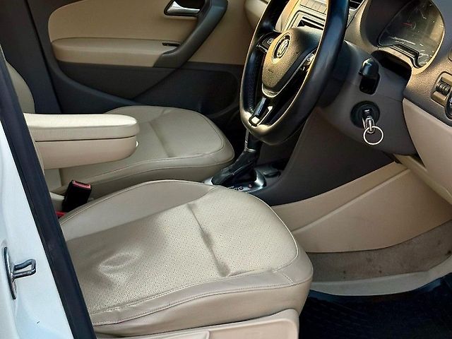 Used Volkswagen Vento [2015-2019] Highline Diesel AT [2015-2016] in Surat