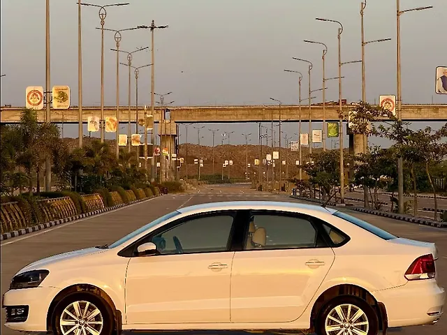 Used Volkswagen Vento [2015-2019] Highline Diesel AT [2015-2016] in Surat