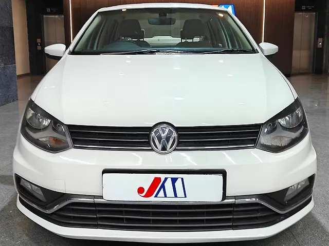 Used Volkswagen Ameo Highline Plus 1.5L AT (D)16 Alloy in Ahmedabad