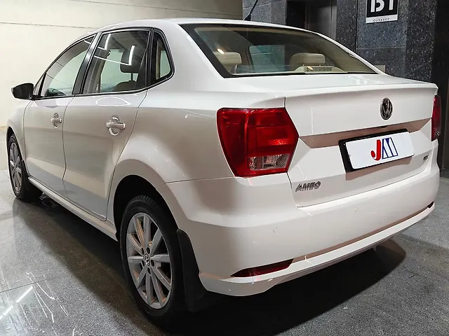 Used Volkswagen Ameo Highline Plus 1.5L AT (D)16 Alloy in Ahmedabad