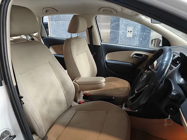 Used Volkswagen Ameo Highline Plus 1.5L AT (D)16 Alloy in Ahmedabad
