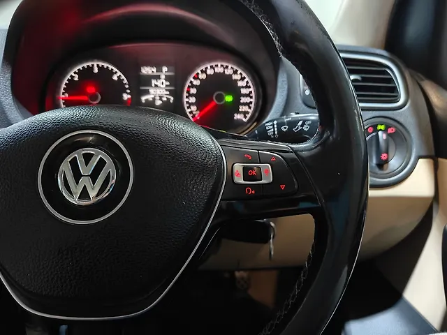 Used Volkswagen Ameo Highline Plus 1.5L AT (D)16 Alloy in Ahmedabad