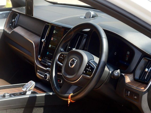 Used Volvo XC60 [2017-2021] Inscription [2017-2020] in Delhi