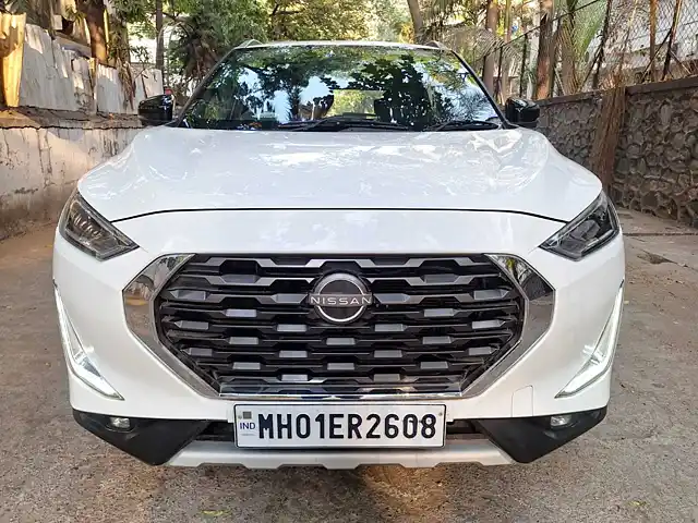 Used 2023 Nissan Magnite in Mumbai