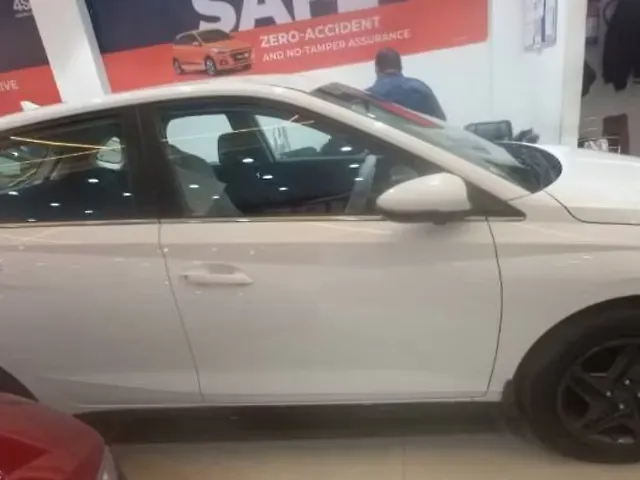 Used Hyundai i20 Sportz 1.2 MT in Kanpur