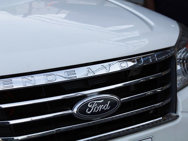 Used Ford Endeavour [2009-2014] 3.0L 4x2 AT in Lucknow