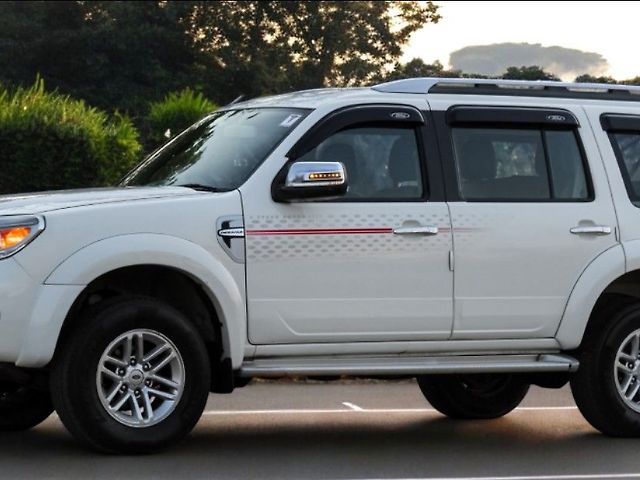 Used Ford Endeavour [2009-2014] 3.0L 4x2 AT in Lucknow