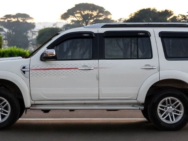 Used Ford Endeavour [2009-2014] 3.0L 4x2 AT in Lucknow