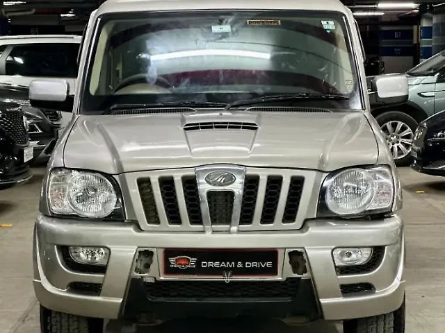Used 2015 Mahindra Scorpio in Mumbai