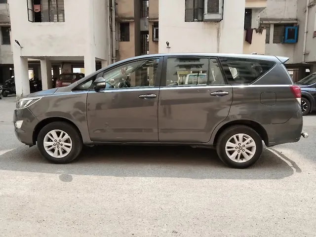 Used Toyota Innova Crysta [2016-2020] 2.4 G 7 STR [2016-2017] in Raipur