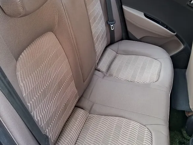 Used Hyundai Xcent E Plus in Lucknow