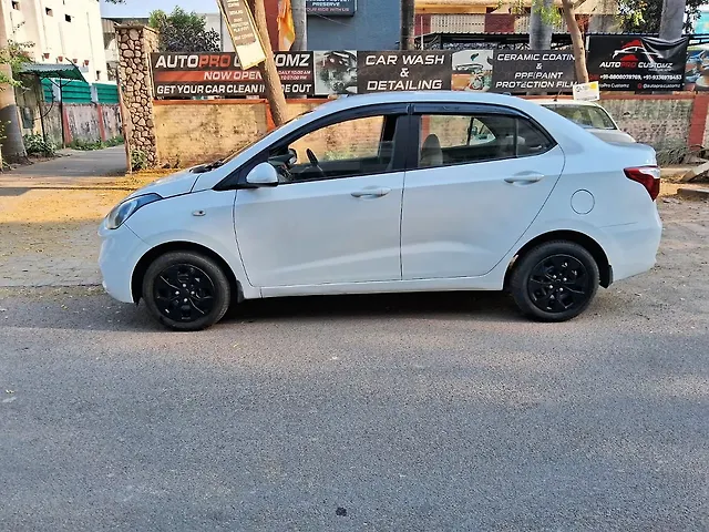 Used Hyundai Xcent E Plus in Lucknow