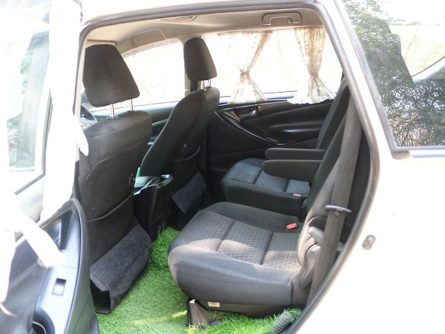 Used Toyota Innova Crysta [2016-2020] 2.4 G 7 STR [2016-2017] in Lucknow