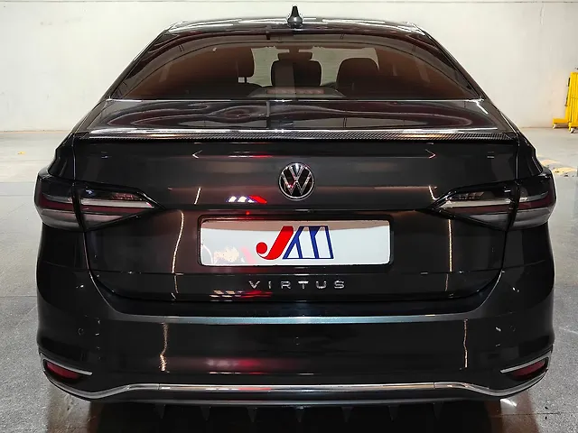 Used Volkswagen Virtus Topline 1.0 TSI MT in Ahmedabad