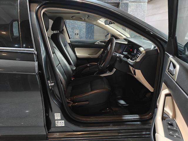 Used Volkswagen Virtus Topline 1.0 TSI MT in Ahmedabad