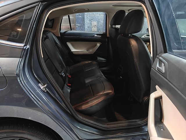 Used Volkswagen Virtus Topline 1.0 TSI MT in Ahmedabad