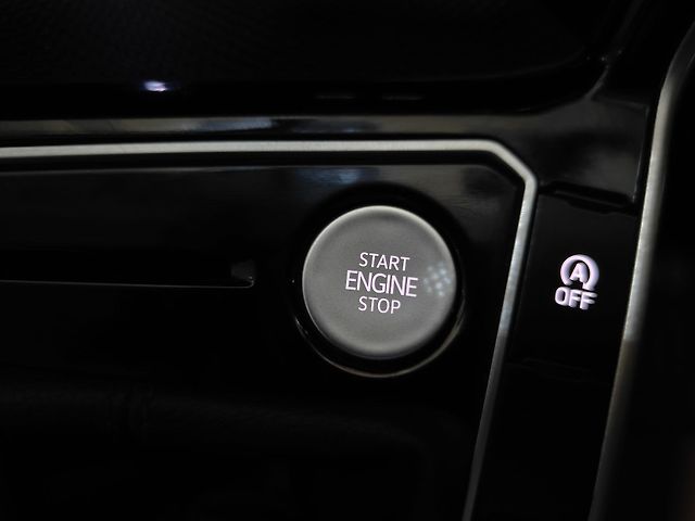 Used Volkswagen Virtus Topline 1.0 TSI MT in Ahmedabad