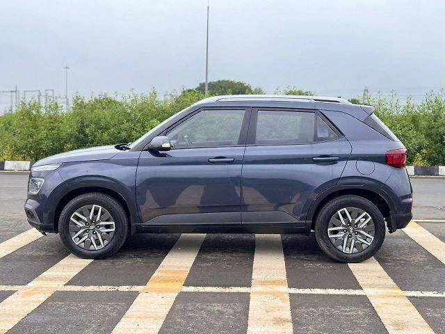 Used Hyundai Venue SX 1.5 Diesel in Surat