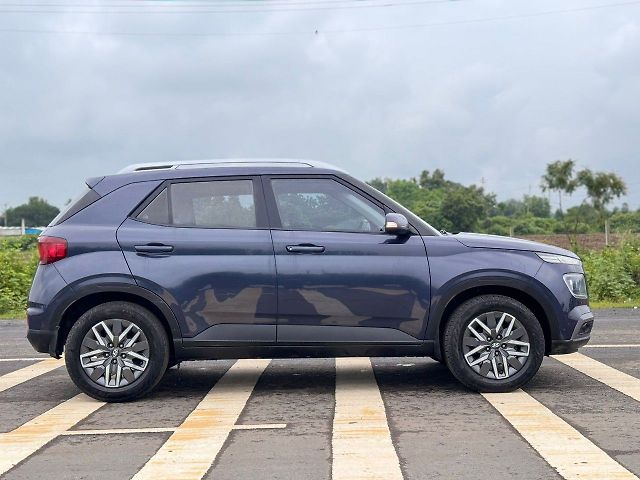 Used Hyundai Venue SX 1.5 Diesel in Surat