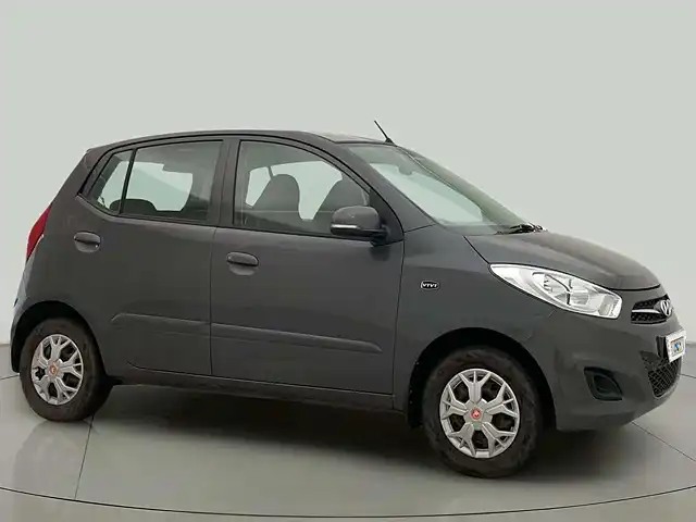 Used 2013 Hyundai i10 in Ahmedabad