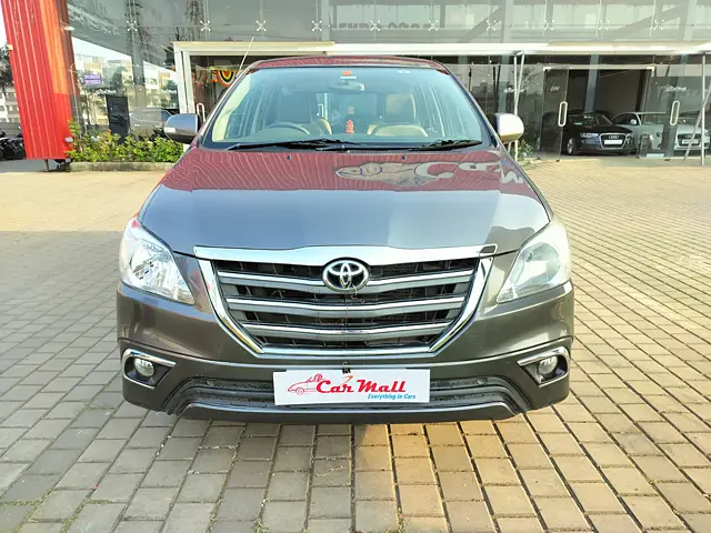 Used 2014 Toyota Innova in Nashik
