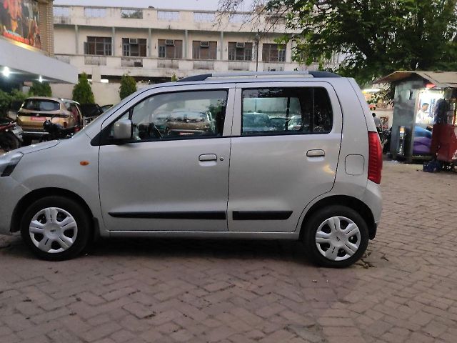 Used Maruti Suzuki Wagon R 1.0 [2014-2019] VXI in Kanpur