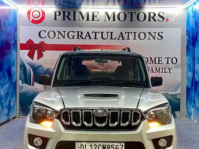 Used 2018 Mahindra Scorpio in Delhi