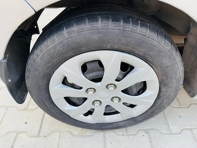 Used Hyundai Eon Magna [2011-2012] in Guwahati