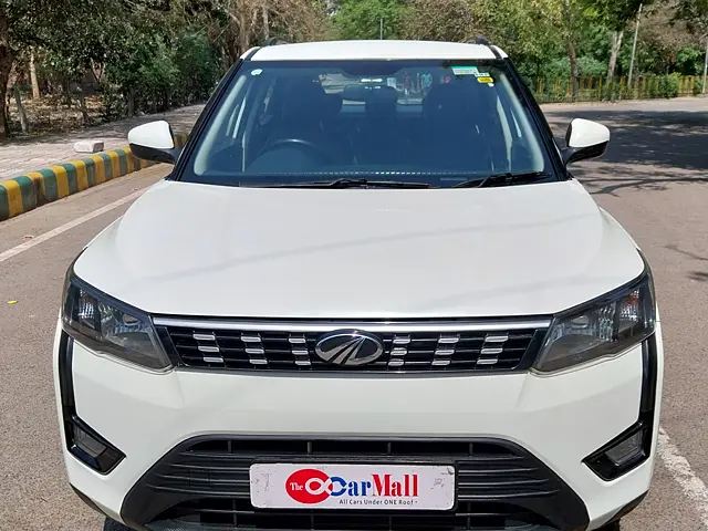 Used 2021 Mahindra XUV300 in Agra