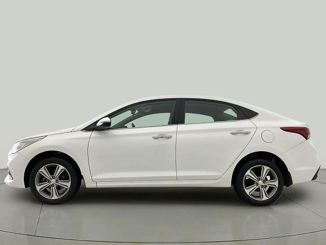 Used Hyundai Verna [2015-2017] 1.6 VTVT SX in Ahmedabad