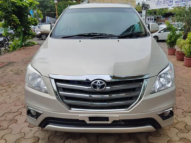 Used 2015 Toyota Innova in Thane
